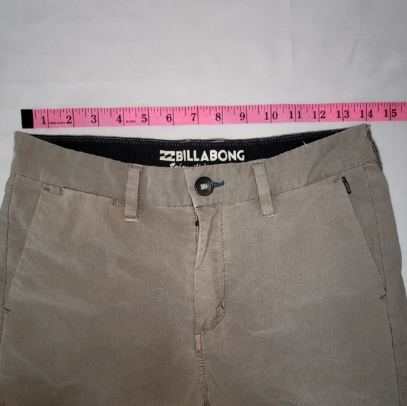 Billabong Submersible New Order Board Shorts Tan Men's Size 27 - Picture 9 of 11